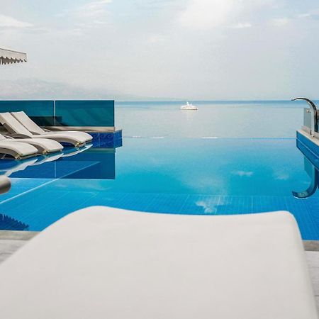 Hotel Serxho Sarande Exterior photo