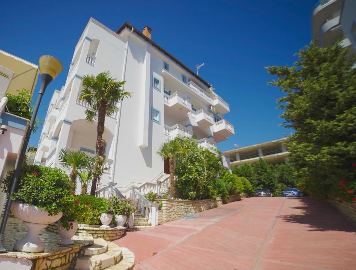 Hotel Serxho Sarande Exterior photo