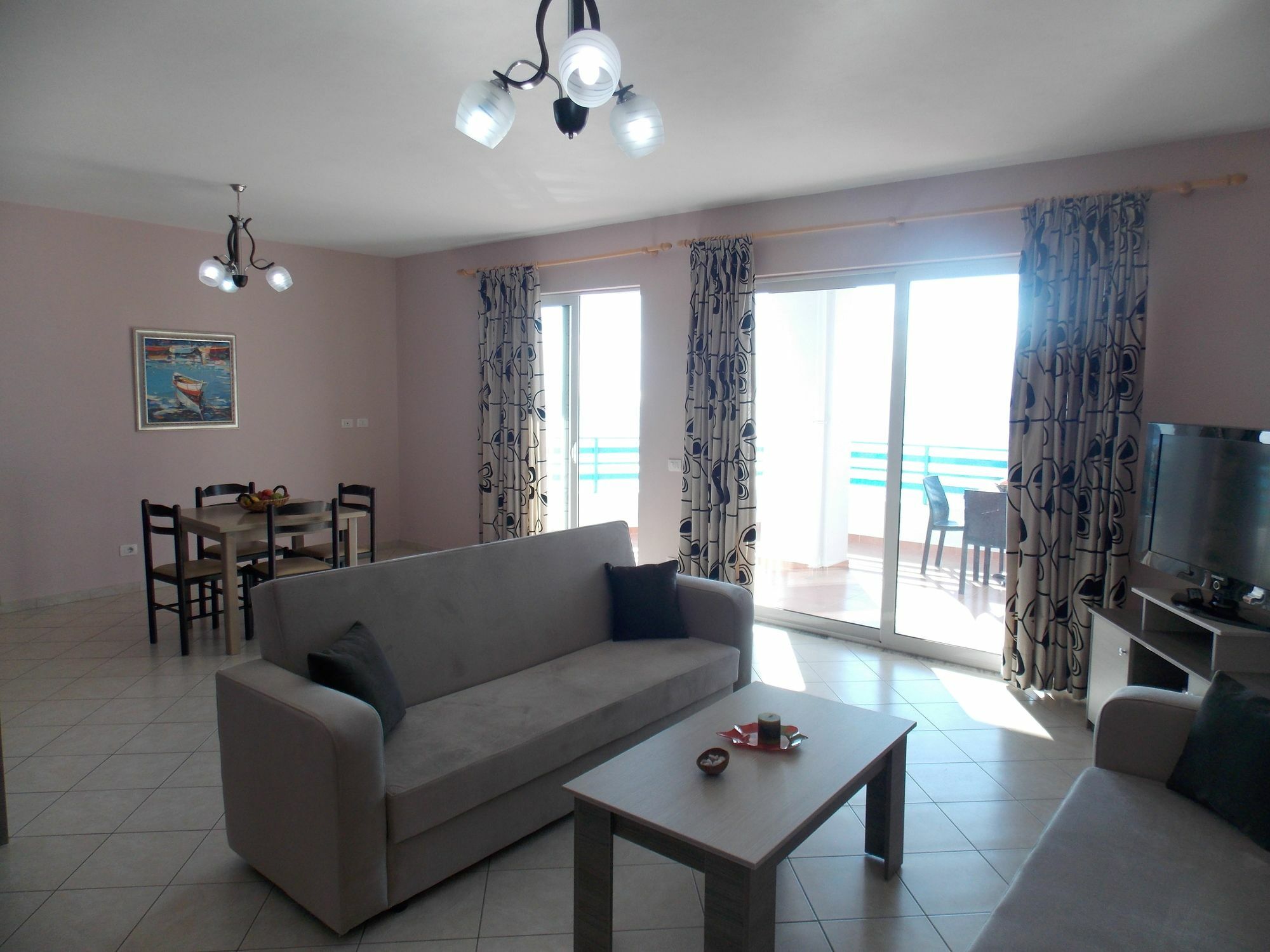 Hotel Serxho Sarande Exterior photo