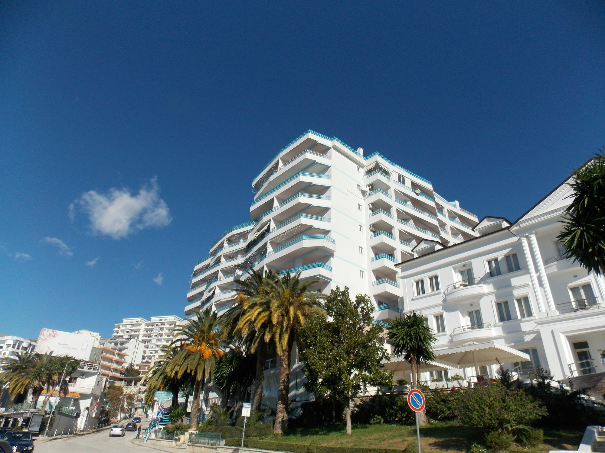 Hotel Serxho Sarande Exterior photo